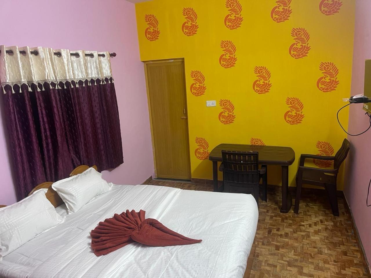 Hotel Pnr'S Paradise Udagamandalam Exterior foto